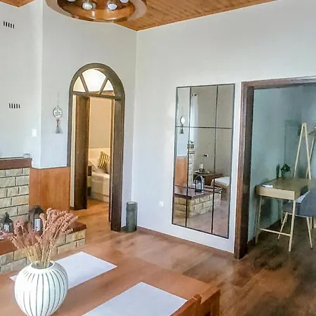 Betty's Garden House Holiday home