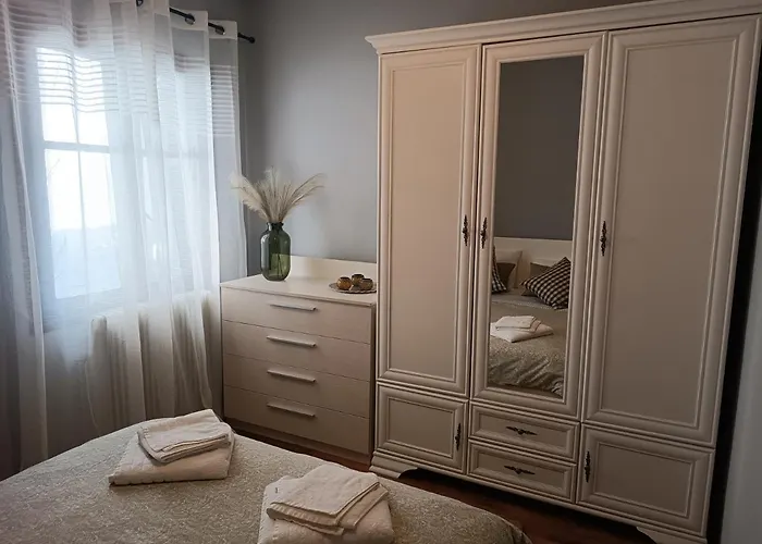 Betty's Garden House Vakantiehuis Néa Ankhíalos