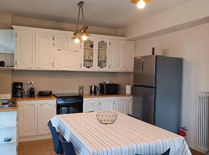 Betty's Garden House *